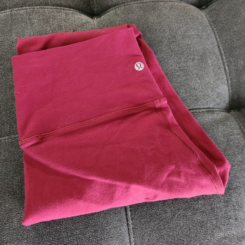 Lululemon wunder under